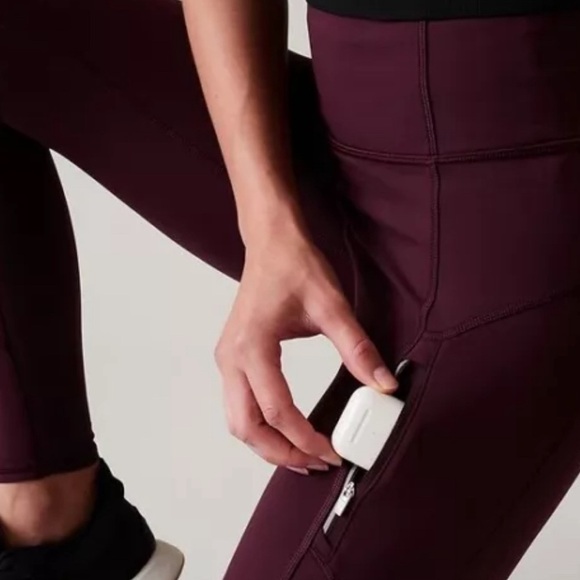 NWOT Athleta Rainier Spiced Cabernet Tight Size XS - Picture 3 of 7